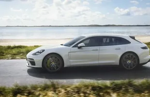 Porsche Panamera Turbo S E-Hybrid Sport Turismo — zdjęcie 3
