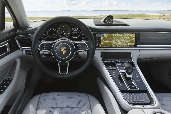 Porsche Panamera Turbo S E-Hybrid Sport Turismo