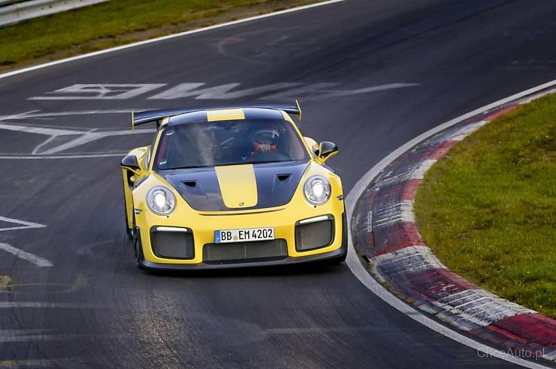 Rekord Porsche 911 GT2 RS na Nurburgringu