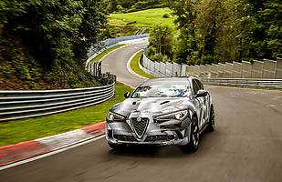 Alfa Romeo Stelvio Quadrifoglio z rekordem Nurburgringu