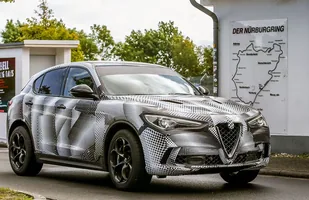 Alfa Romeo Stelvio Quadrifoglio z rekordem Nurburgringu — zdjęcie 5