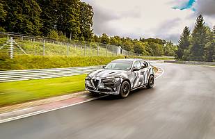 Alfa Romeo Stelvio Quadrifoglio z rekordem Nurburgringu