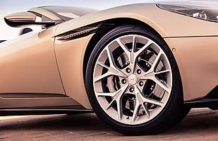 Aston Martin DB11 Volante