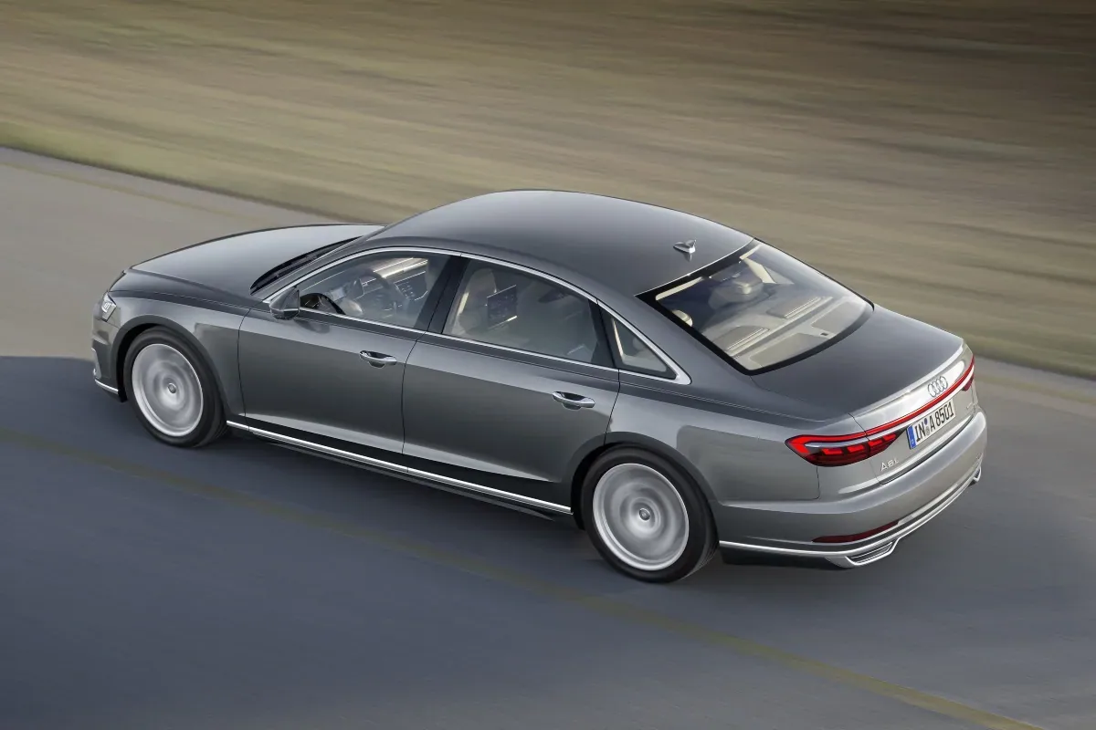 Audi A8 L