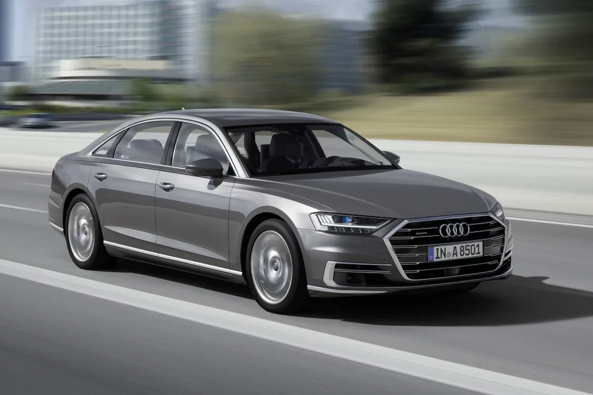 Audi A8 L