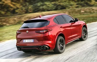 Alfa Romeo Stelvio Quadrifoglio już w sprzedaży — zdjęcie 2
