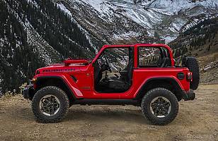 Jeep Wrangler. Zdjęcia wnętrza