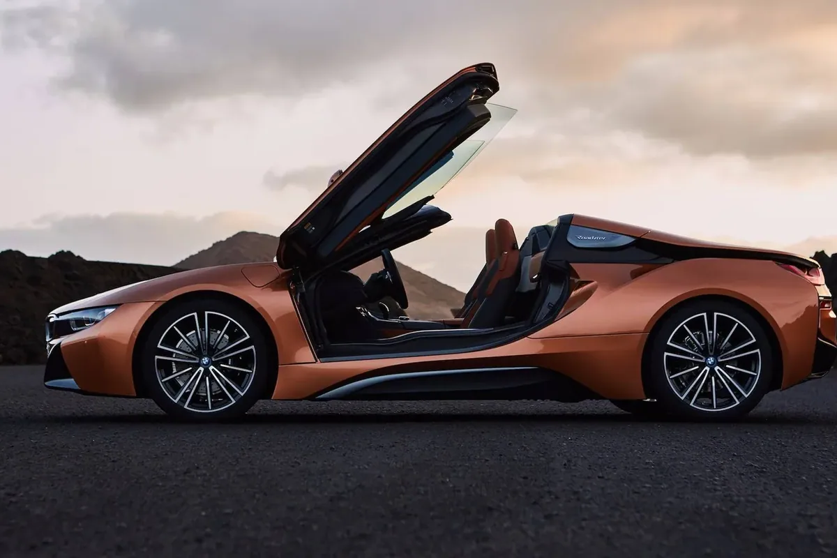 BMW i8 Roadster