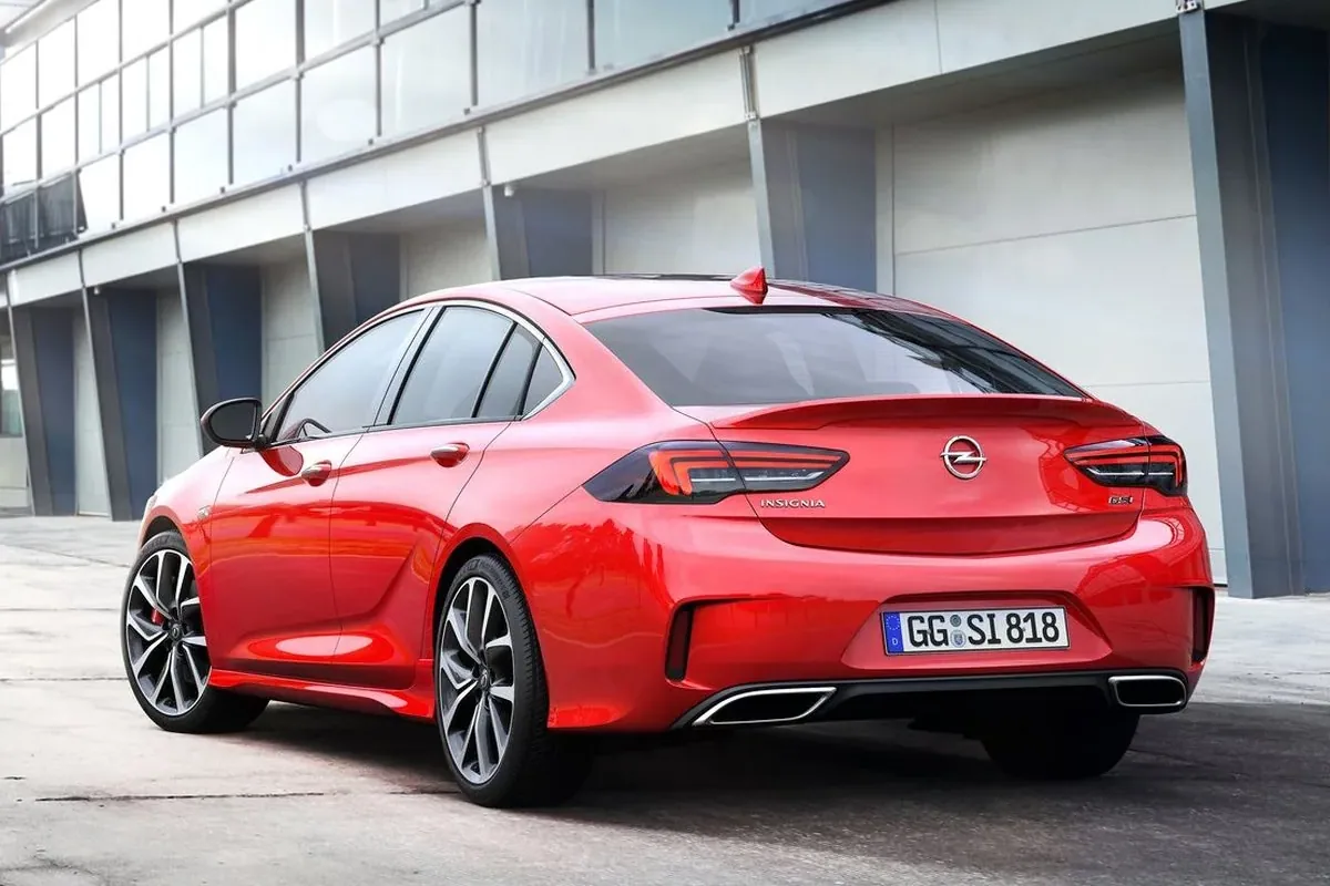 Opel Insignia GSi