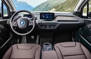 BMW i3 i i3s wchodzą na rynek — zdjęcie 2
