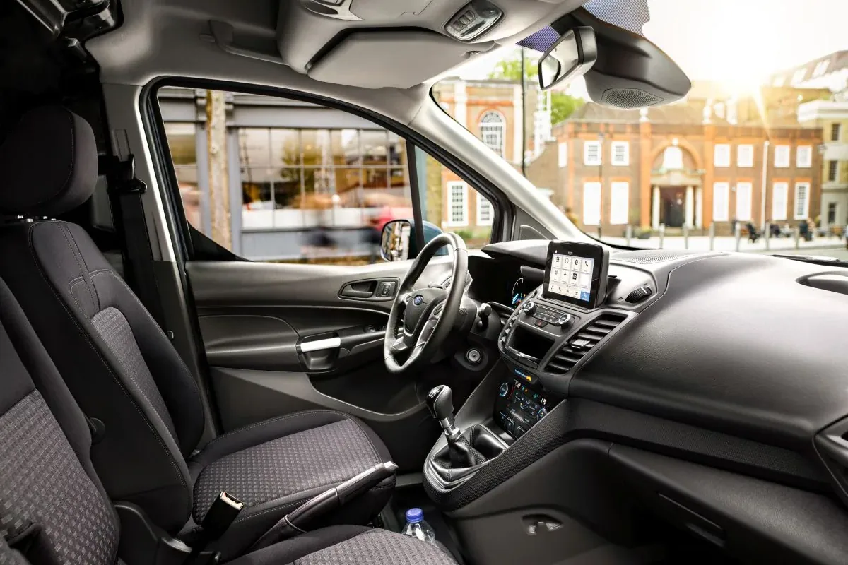 Nowy Transit Tourneo Connect