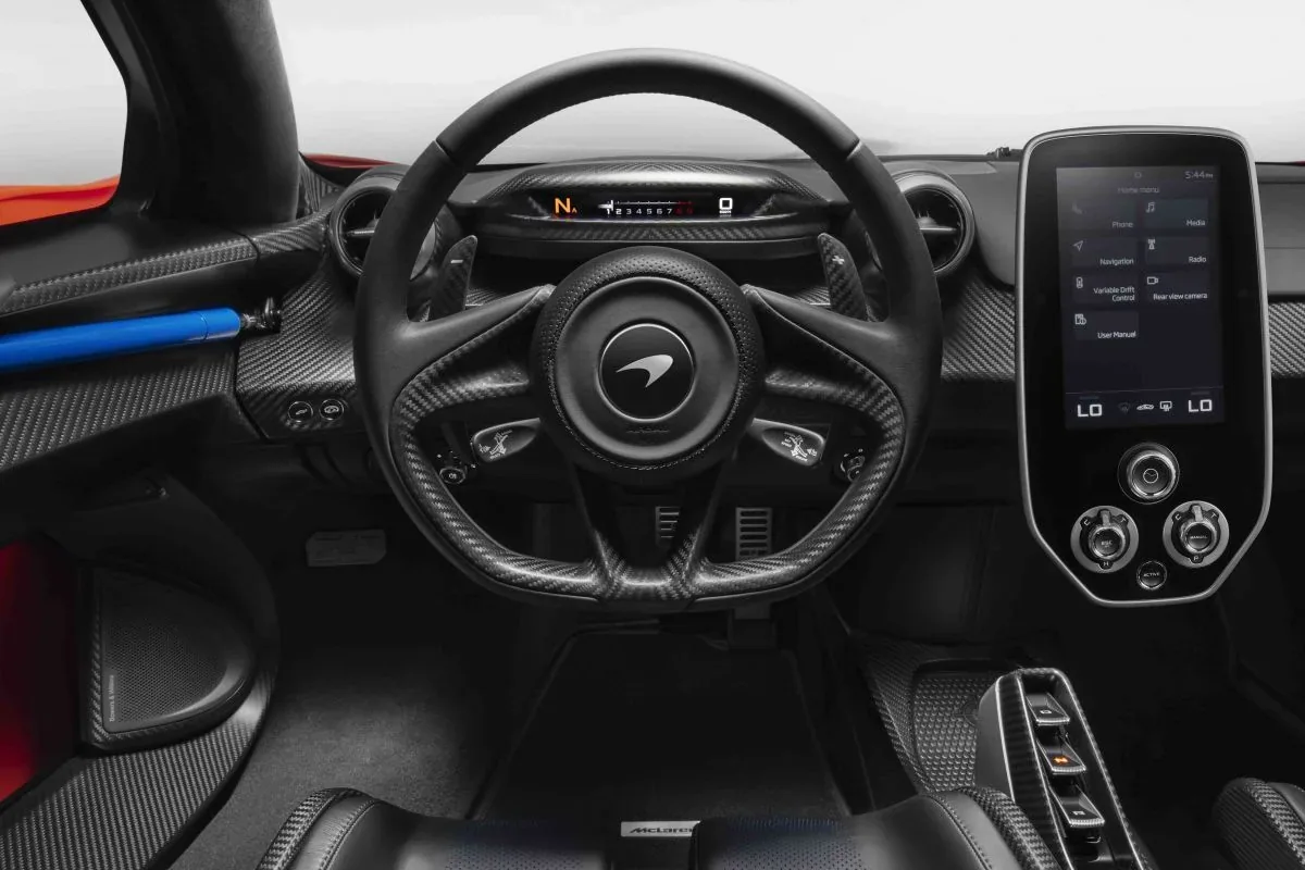 McLaren Senna