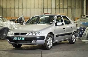 65 Citroenów trafiłio pod młotek. Hitem XMy!