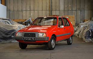 65 Citroenów trafiłio pod młotek. Hitem XMy!