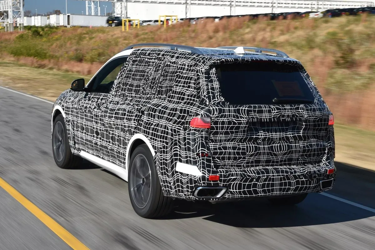 BMW X7
