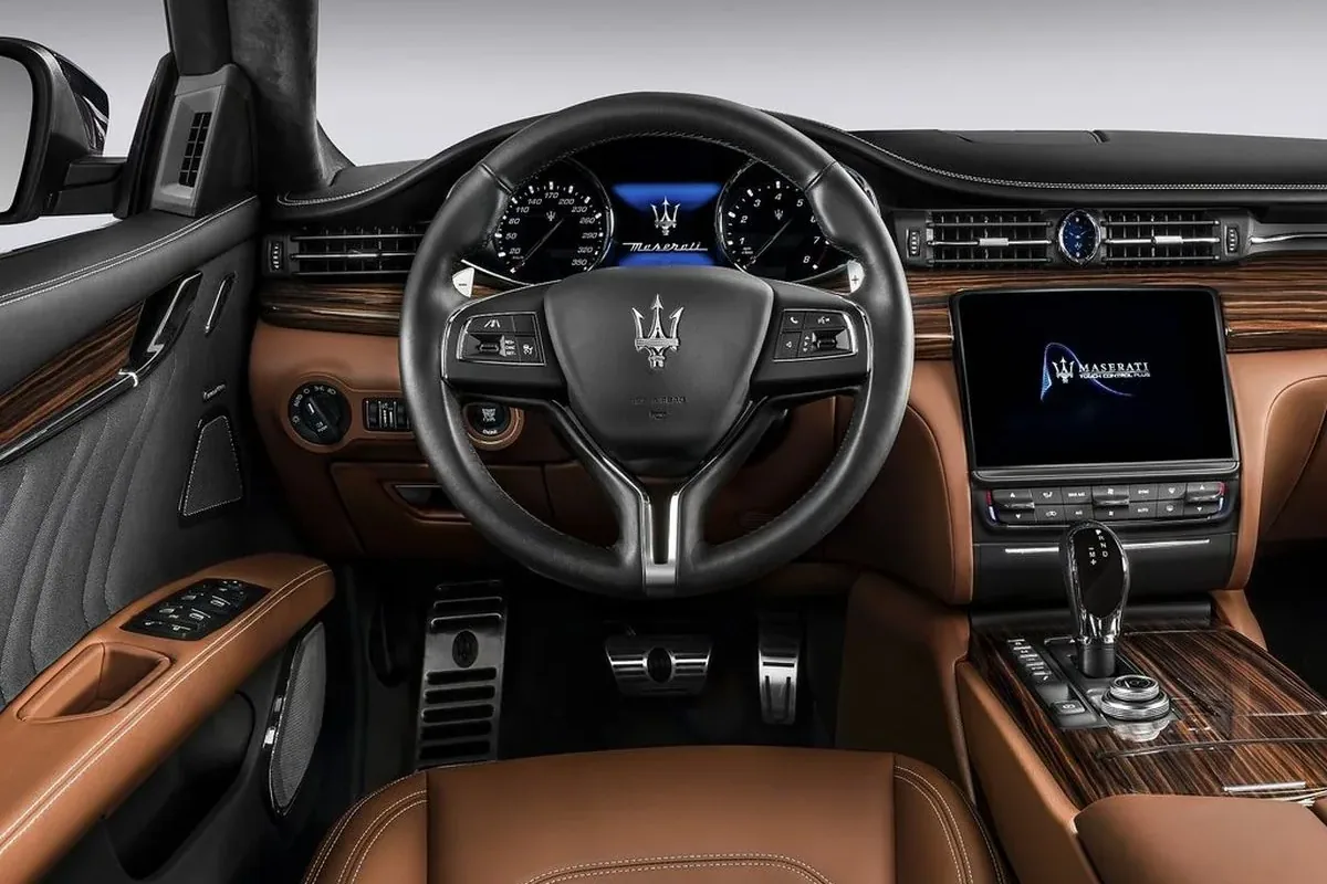 Maserati Quattroporte