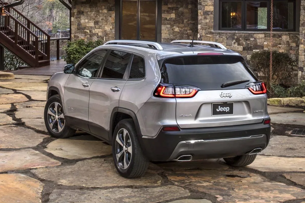 Jeep Cherokee po liftingu