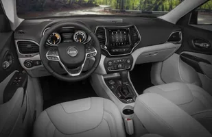 Jeep Cherokee po zmianach — zdjęcie 3