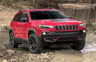Jeep Cherokee po zmianach — zdjęcie 4