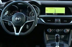 Alfa Romeo poniżej oczekiwań? — zdjęcie 2