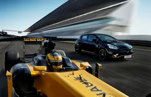 Renault Clio R.S. 18 — zdjęcie 4
