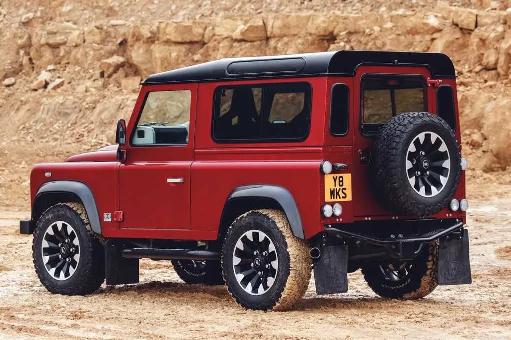 Defender Works V8