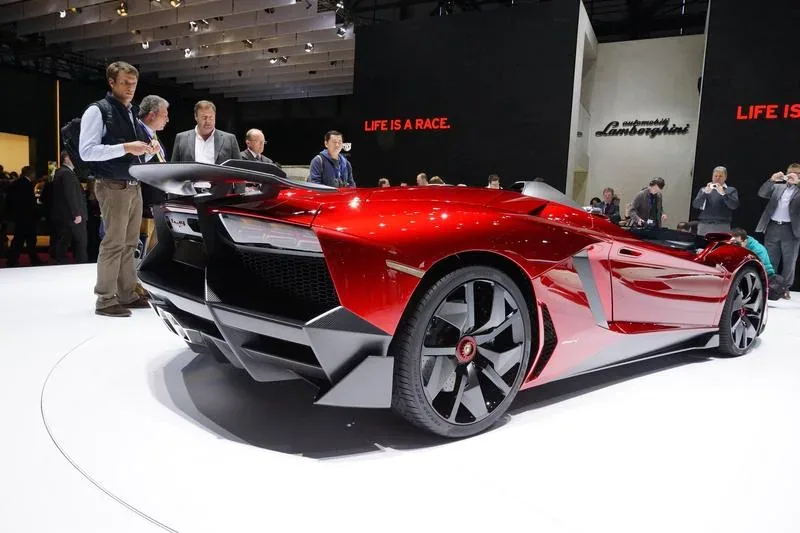 Lamborghini Aventador J Speedster