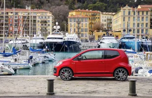 Volkswagen Up! GTI — zdjęcie 10