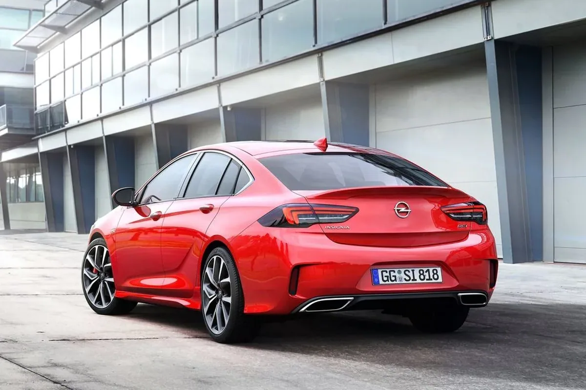 Opel Insignia GSi