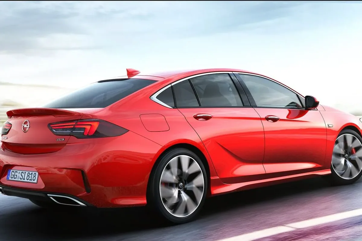 Opel Insignia GSi