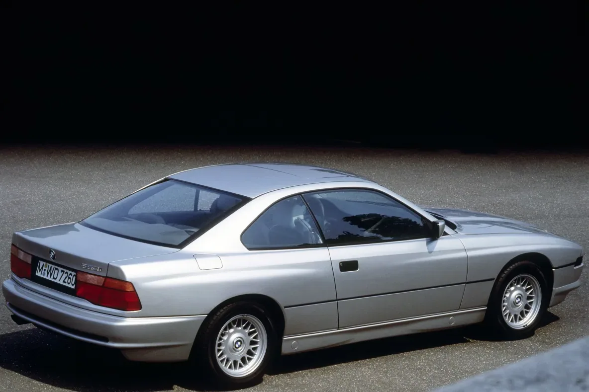 BMW 8