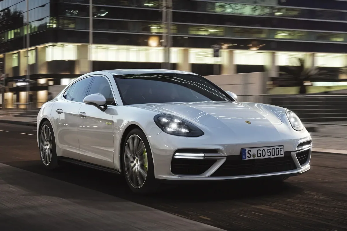Porsche Panamera Turbo S E-Hybrid