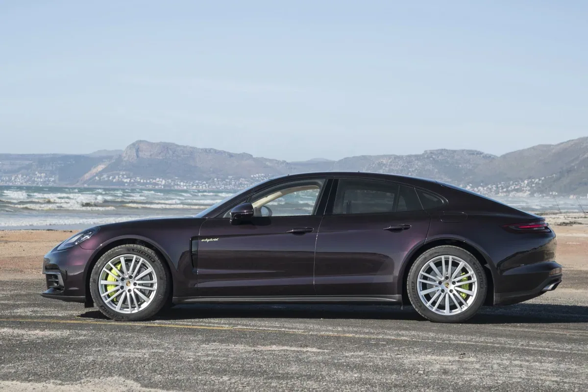 Porsche Panamera Turbo S E-Hybrid