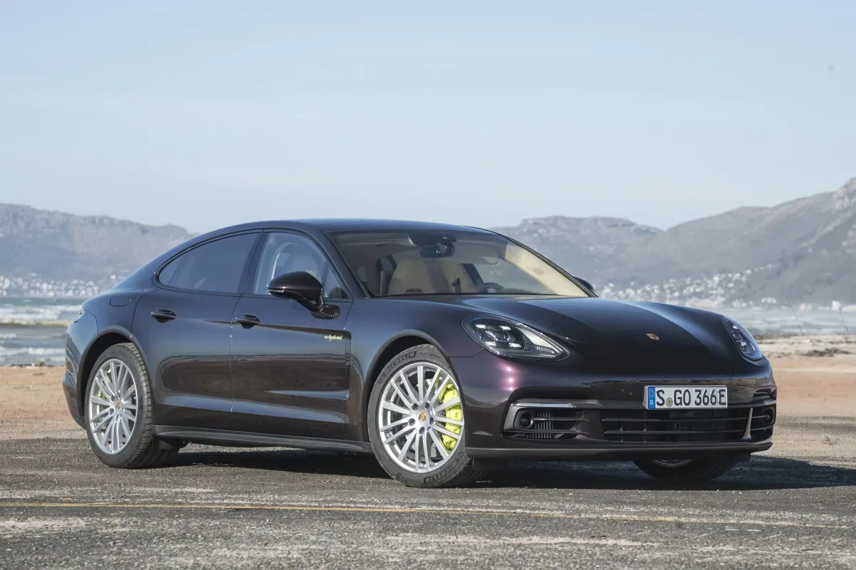 Porsche Panamera Turbo S E-Hybrid