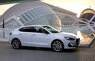 Hyundai i30 Fastback. Ceny