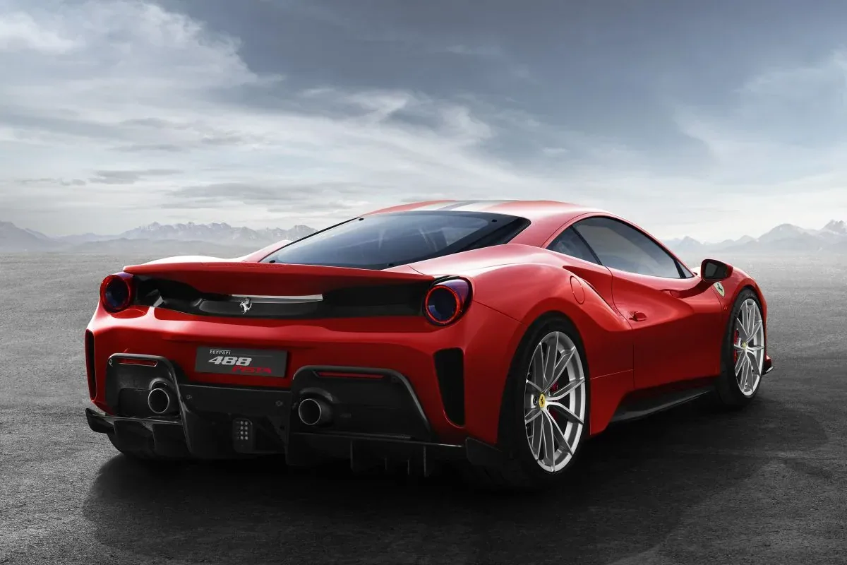 Ferrari 488 Pista