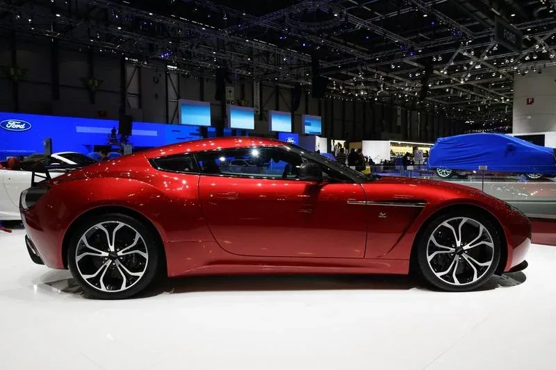 Aston Martin V12 Zagato