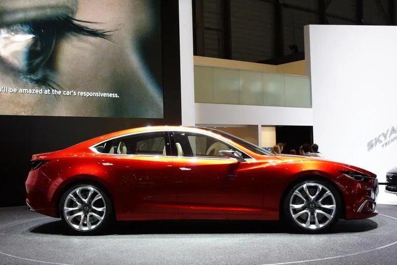 Mazda Takeri
