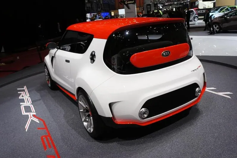 Kia Trackster