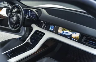 Porsche Mission E Cross Turismo — zdjęcie 2