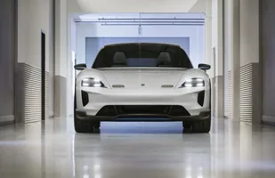 Porsche Mission E Cross Turismo — zdjęcie 7