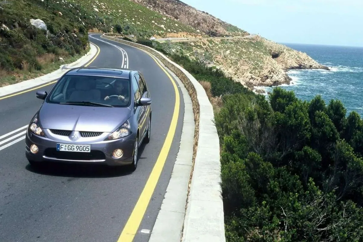 Mitsubishi Grandis