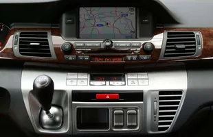 Używane: Honda FR-V — zdjęcie 8