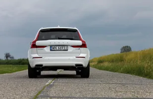 Volvo XC60 Światowym Samochodem Roku 2018 — zdjęcie 2