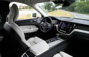 Volvo XC60 Światowym Samochodem Roku 2018 — zdjęcie 8