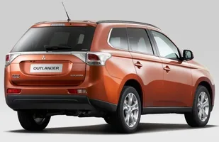 Mitsubishi Outlander po raz trzeci — zdjęcie 8