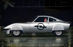 Opel GT ma już 50 lat — zdjęcie 5