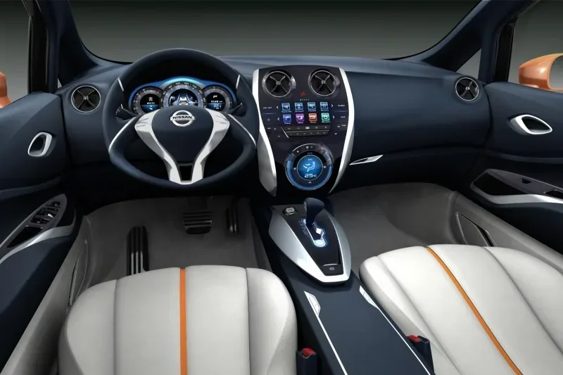 Nissan Invitation