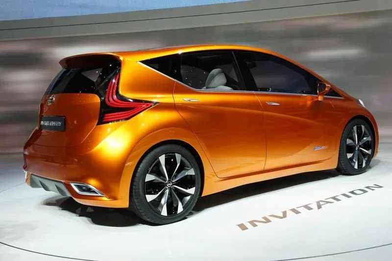 Nissan Invitation