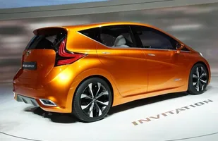 Nissan Invitation - następca Note — zdjęcie 10